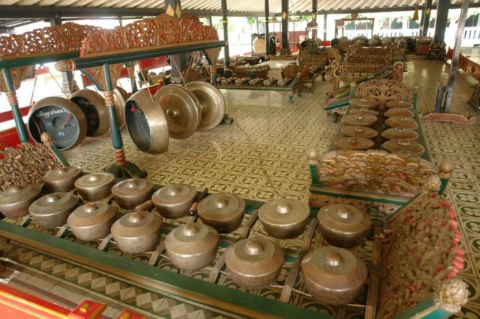 musik jawa gamelan tradisional