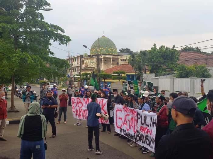 Puisi pulih lebih cepat bangkit lebih kuat