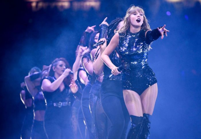 berat badan taylor swift