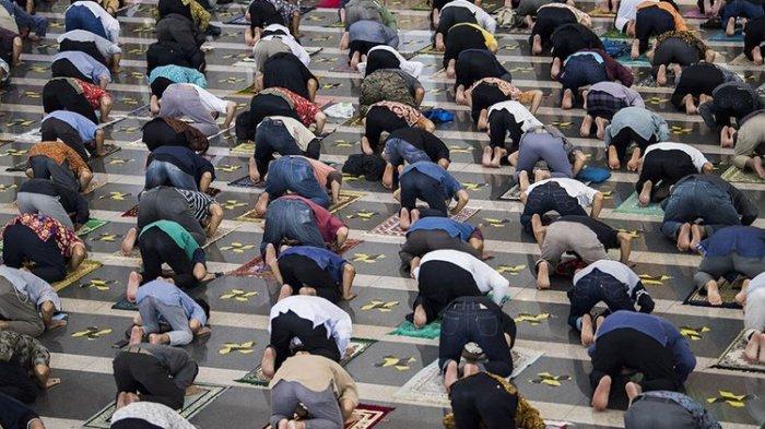 jam berapa selesai sholat jumat di medan terbaru