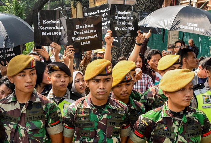 contoh kasus waris dan penyelesaiannya