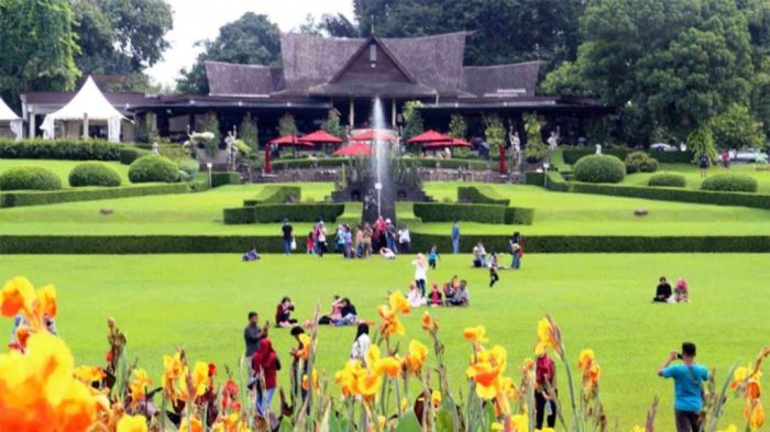 cerita pendek tentang kebun raya bogor