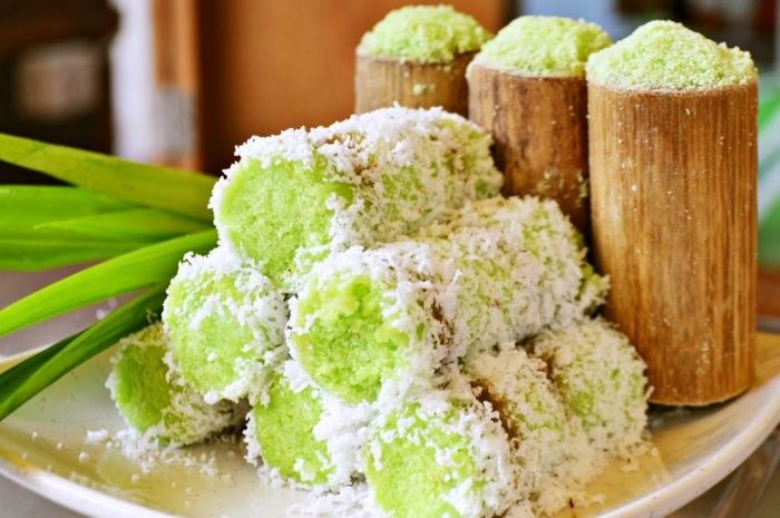 kue tradisional jajanan putu yang khas bambu manis gula macam kelapa kuih merah jadi nama dicari umbi idntimes umbian berwirausaha