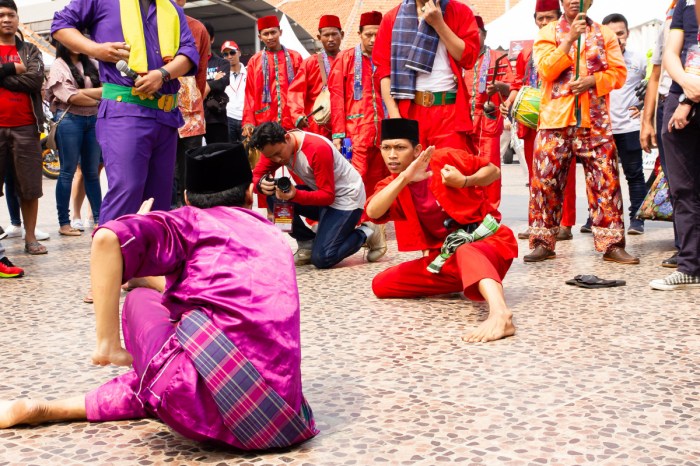 perbedaan ilmu rawa rontek dan pancasona