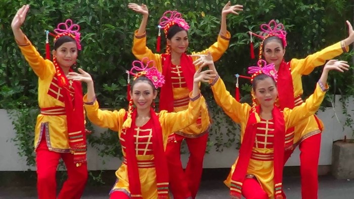 tari sirih kuning tarian betawi tradisional