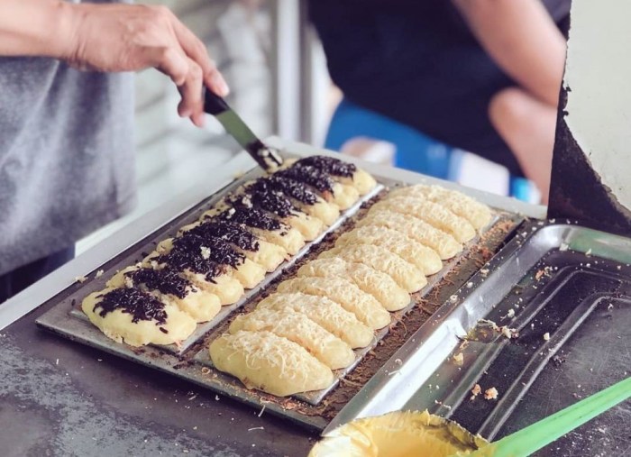 kue pancong berasal dari daerah