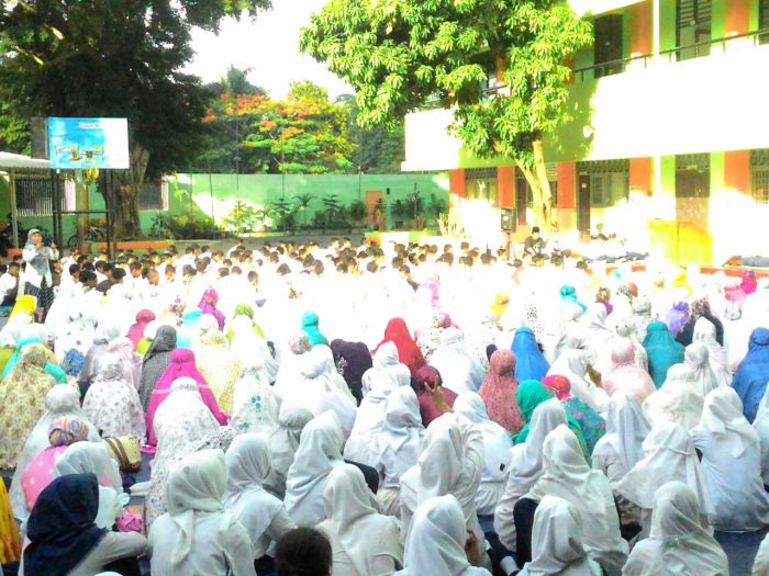 contoh laporan kegiatan sholat dhuha