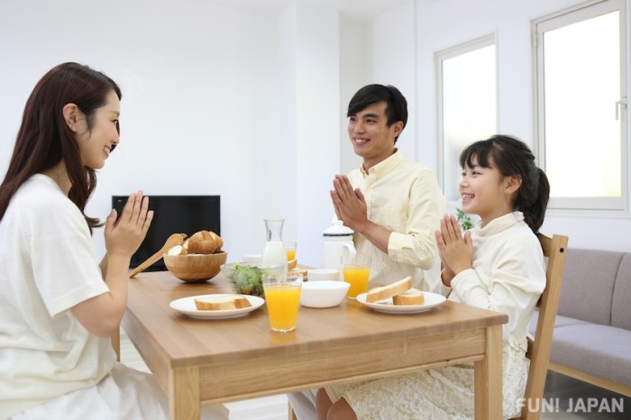 makan malam bahasa jepang