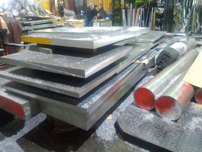 perbedaan aluminium dan babet terbaru