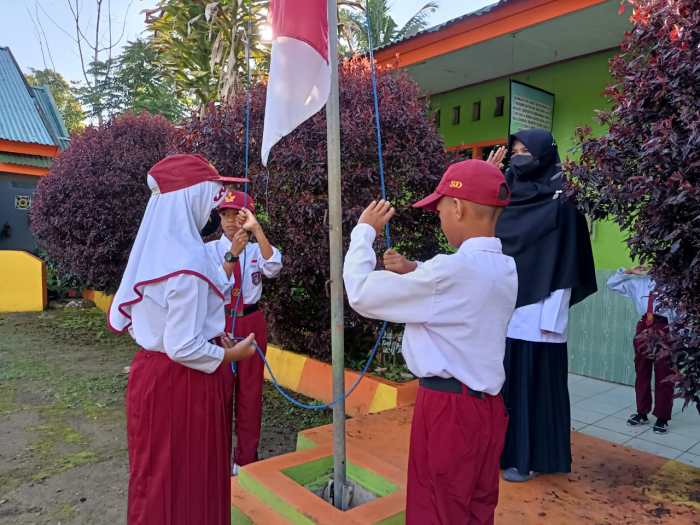 tujuan upacara bendera hari senin