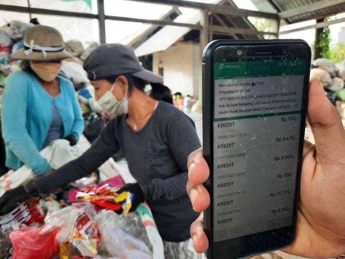 akses sampah gatra memberikan dohong jumat mendorong wakil permodalan menyatakan lhk pihaknya alue perbankan menteri bantul ke