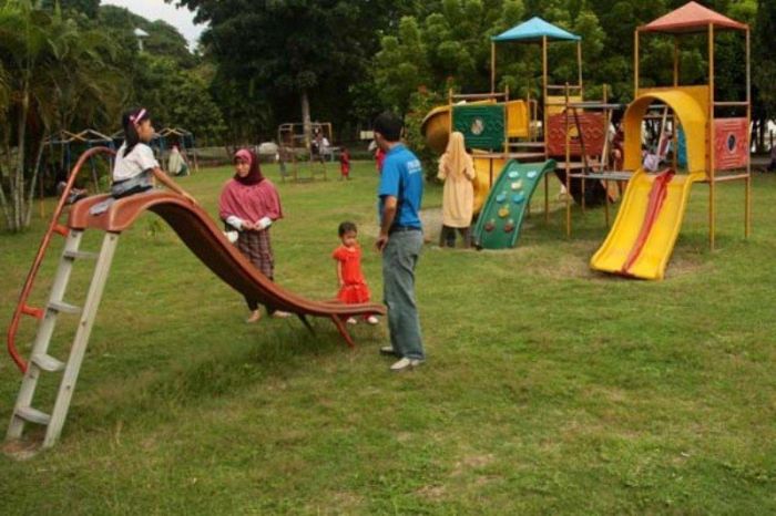 tempat bermain yang bersih terbaru