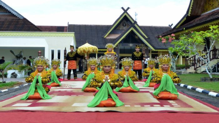 gambar tari sirih kuning terbaru