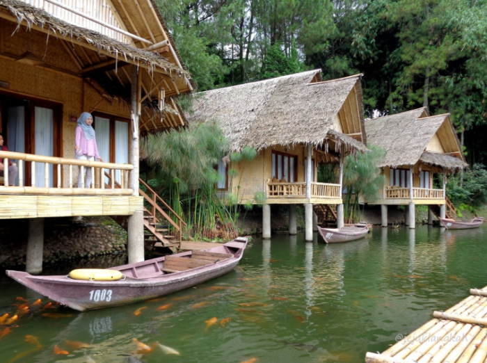 Di tempat lain harganya bisa lebih mahal pak