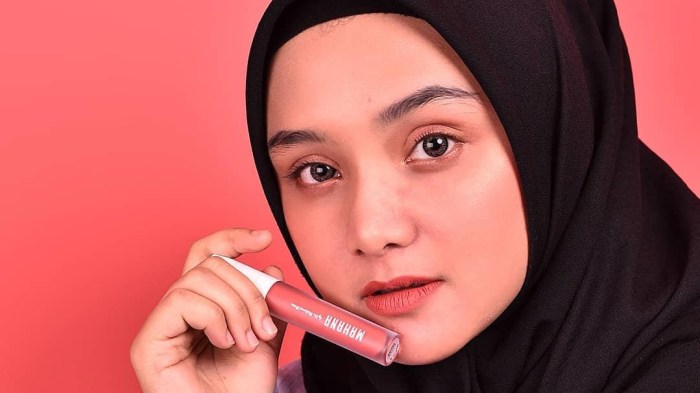 apakah liptint membuat bibir hitam terbaru