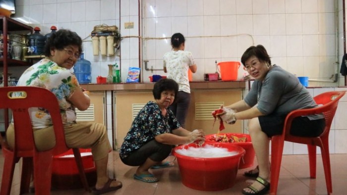 selamat tengah mandarin pagi