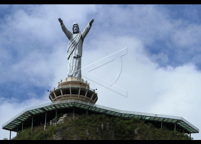 patung yesus toraja wisata objek kades testimoni kampung begini memberkati