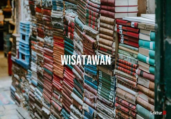 arti kata wisatawan adalah terbaru